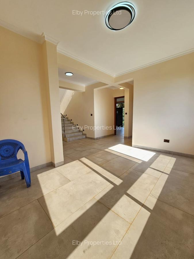4 Bed Townhouse with En Suite in Kiambu Road - 7
