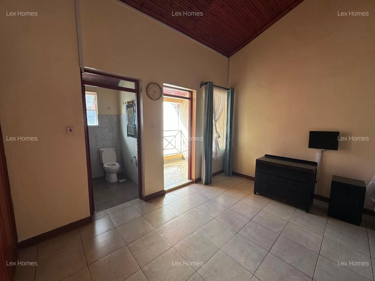 5 Bed House with En Suite at Langata Road - 17