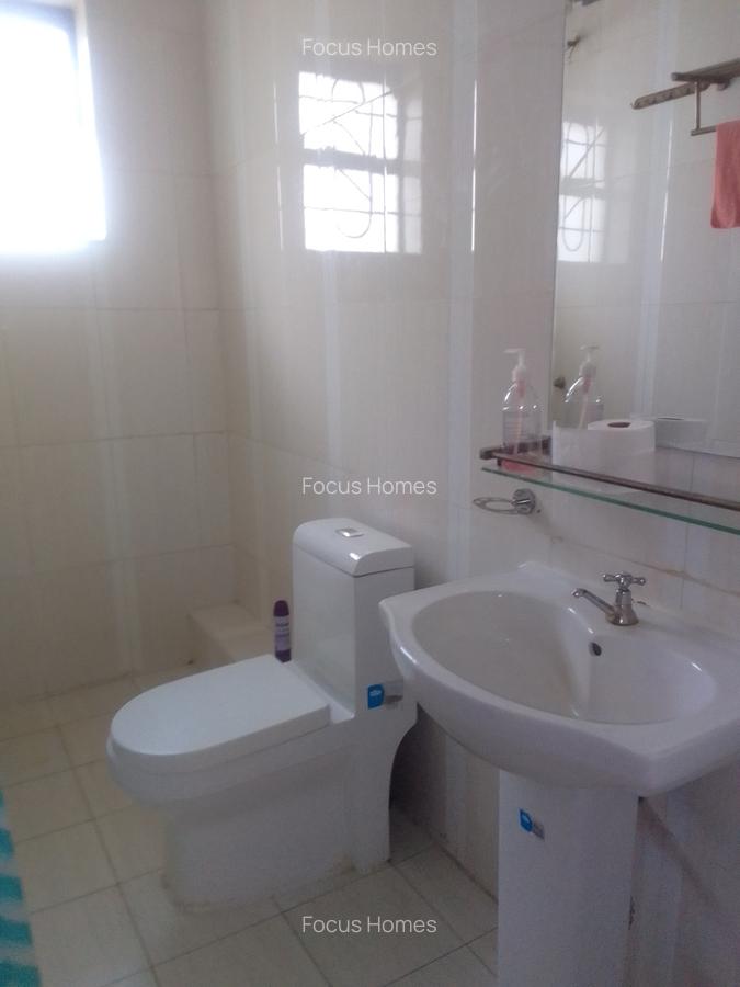 2 Bed Apartment with En Suite in Lavington - 4
