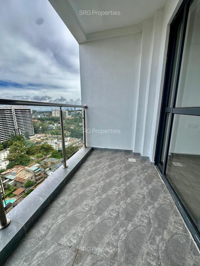 2 Bed Apartment with En Suite in Westlands Area - 12