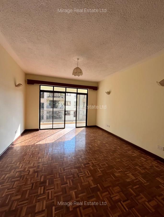 3 Bed Apartment with Gym in Brookside - 8
