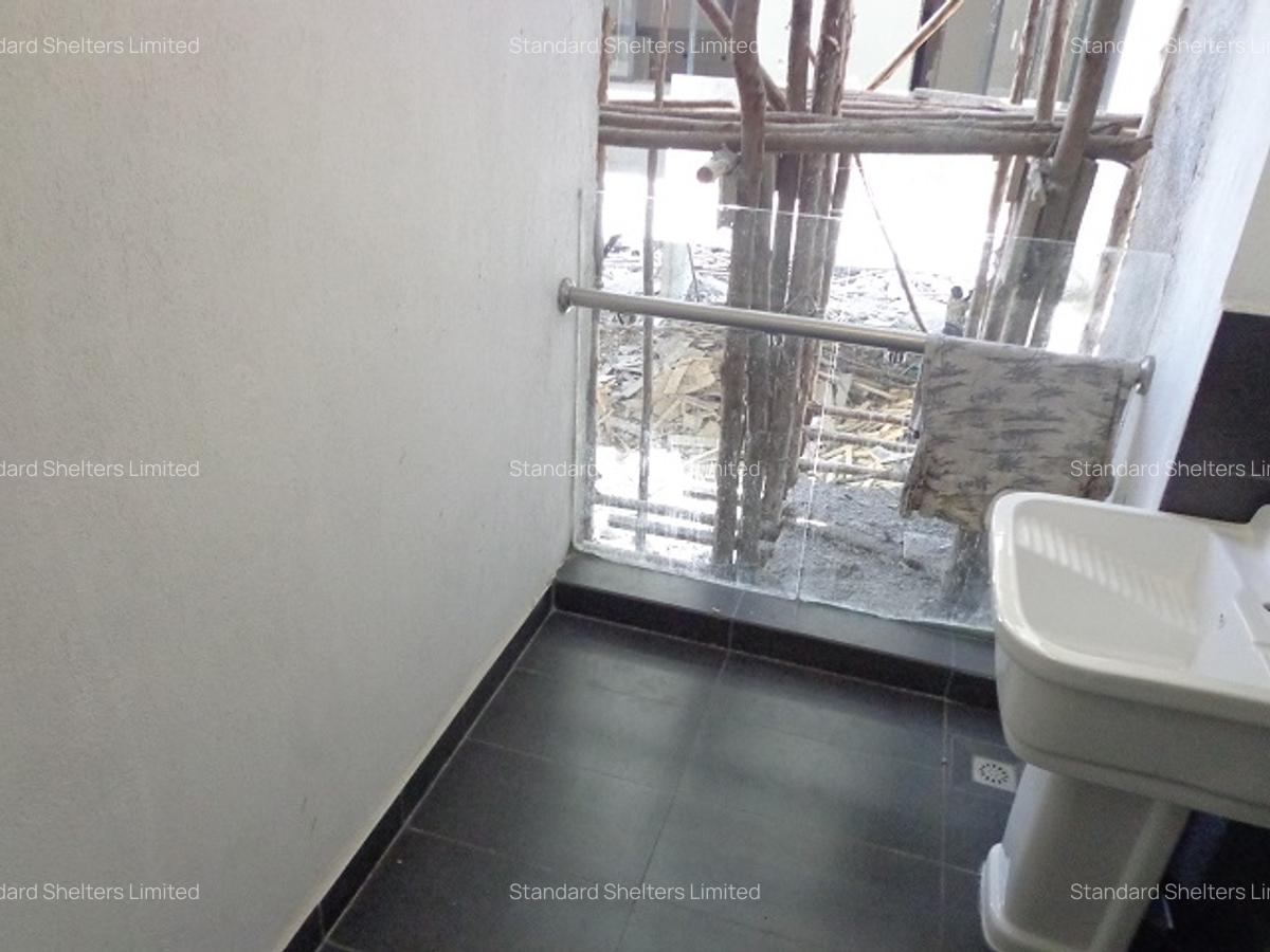 2 Bed Apartment with En Suite in Mombasa Road - 4
