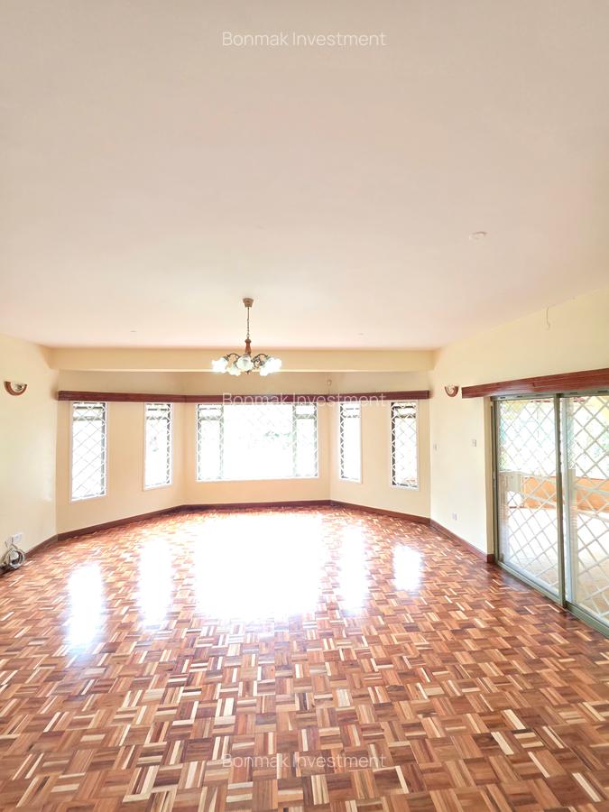 4 Bed Townhouse with En Suite at Lavington Green - 9
