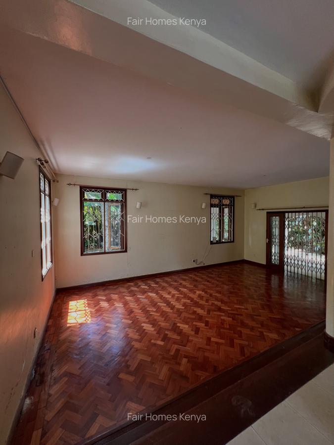 4 Bed Townhouse with En Suite at Convent Drive - 13