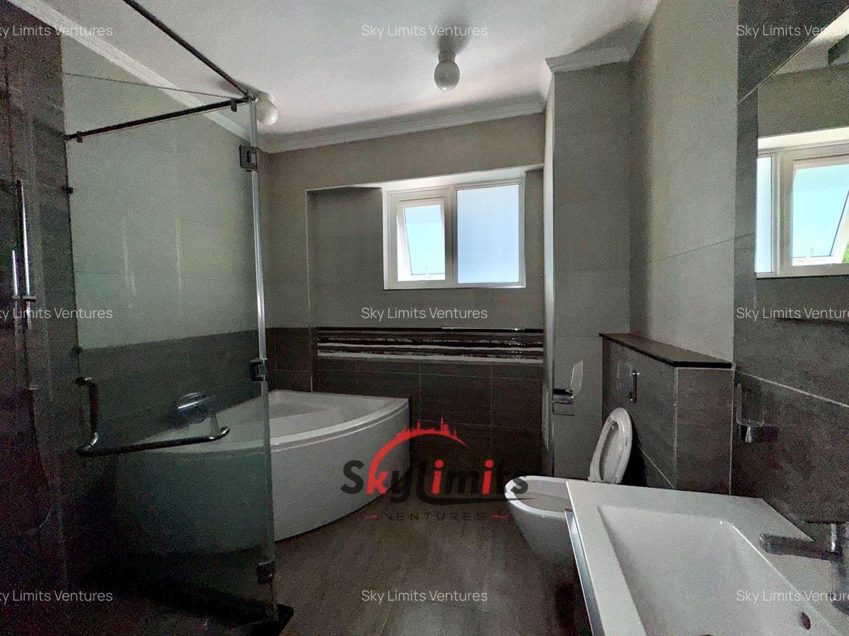 4 Bed Apartment with En Suite at General Mathenge - 9