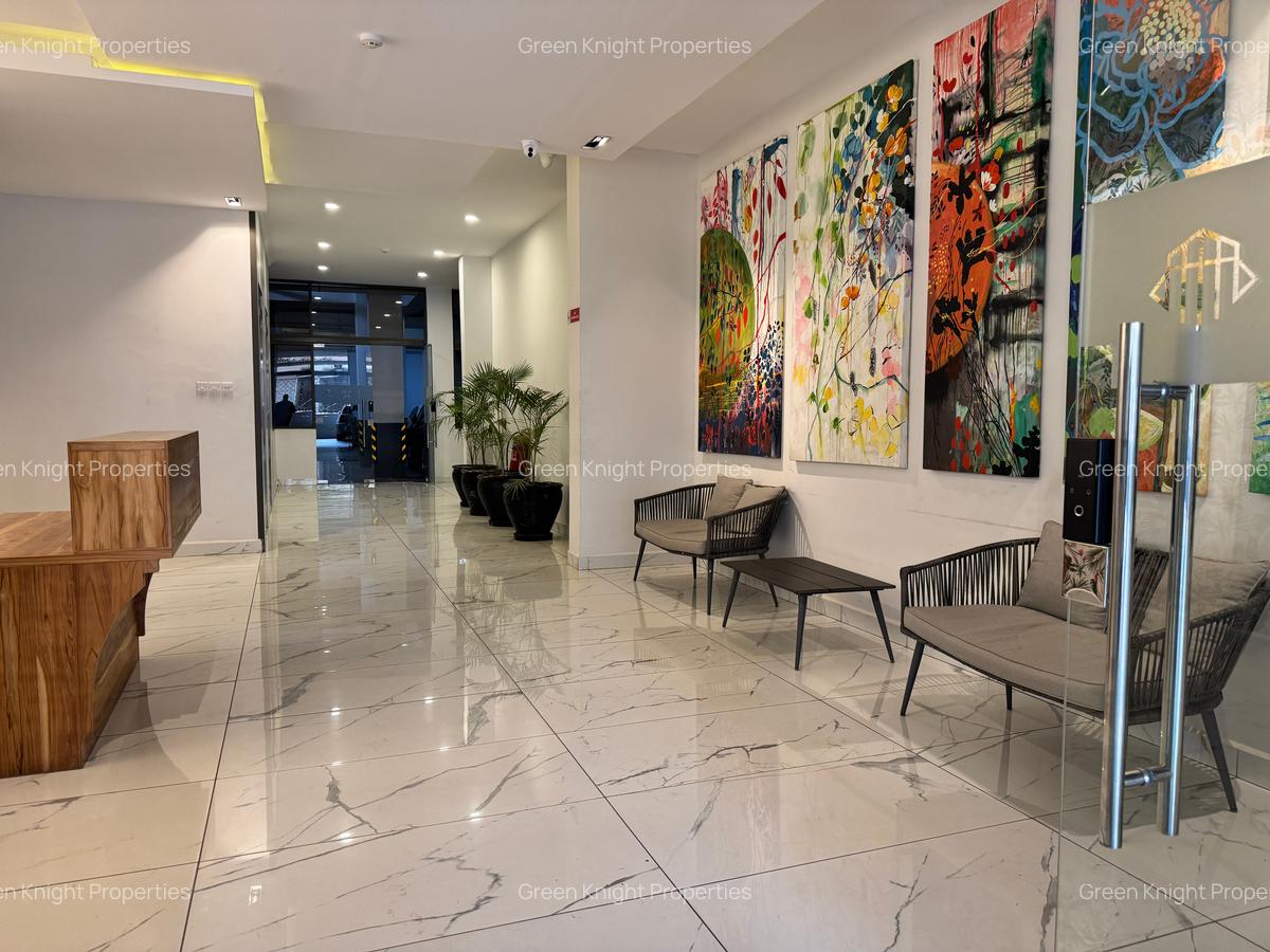 Serviced 2 Bed Apartment with En Suite in Westlands Area - 10