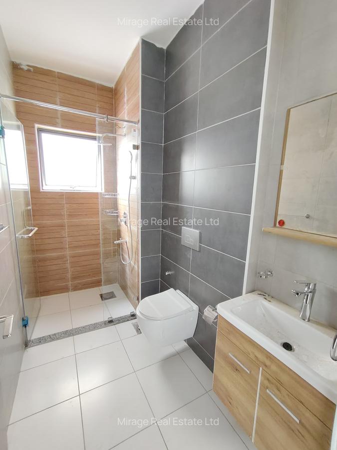 3 Bed Apartment with En Suite in Lavington - 6