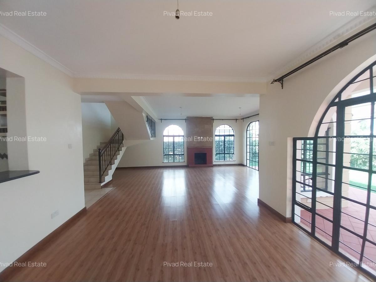 4 Bed Townhouse with Garden in Kiambu Road - 4