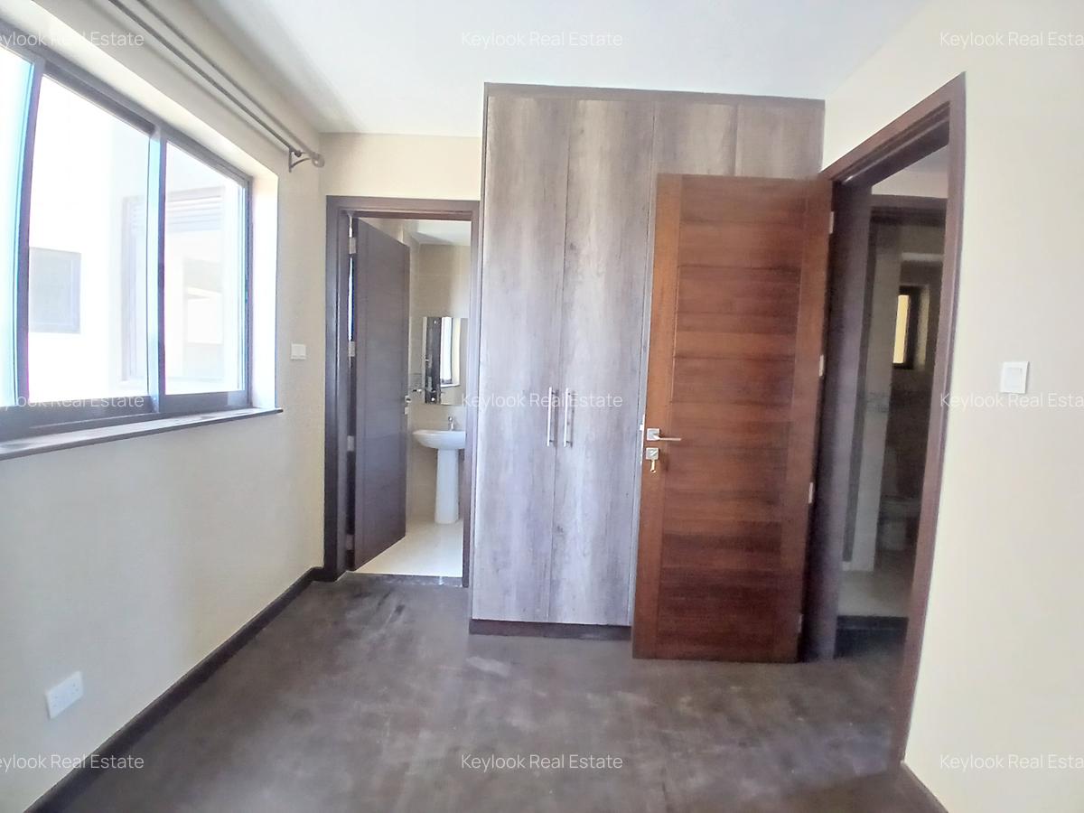 4 Bed Apartment with En Suite at Gitanga Road - 5