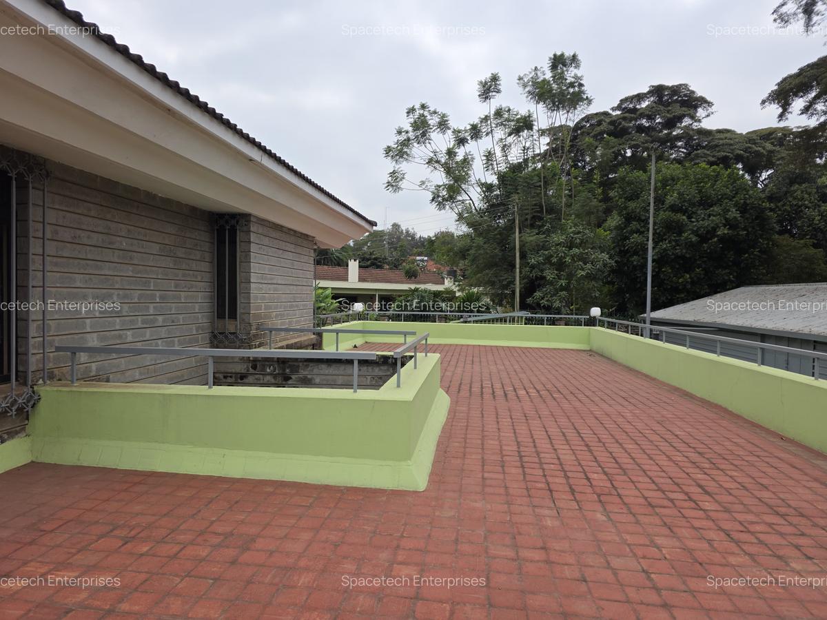5 Bed House with En Suite in Muthaiga - 3