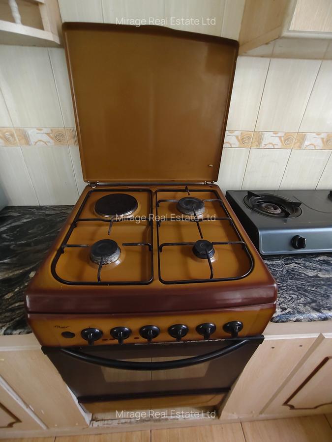 2 Bed House with Garden in Lavington - 15