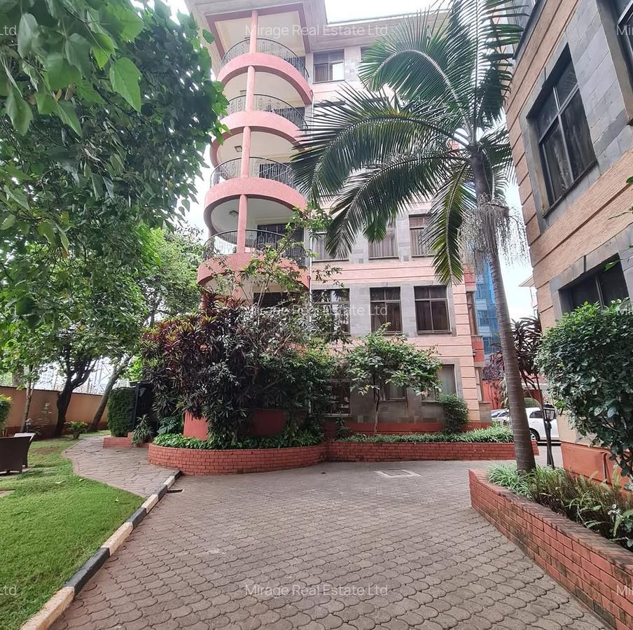 1 Bed Apartment with Swimming Pool in State House - 10