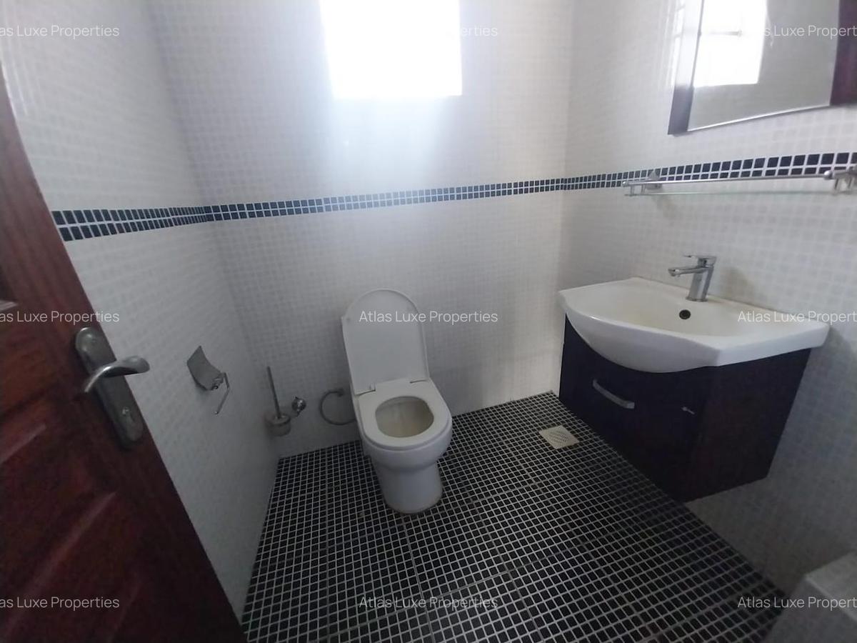 4 Bed Townhouse with En Suite in Kiambu Road - 4