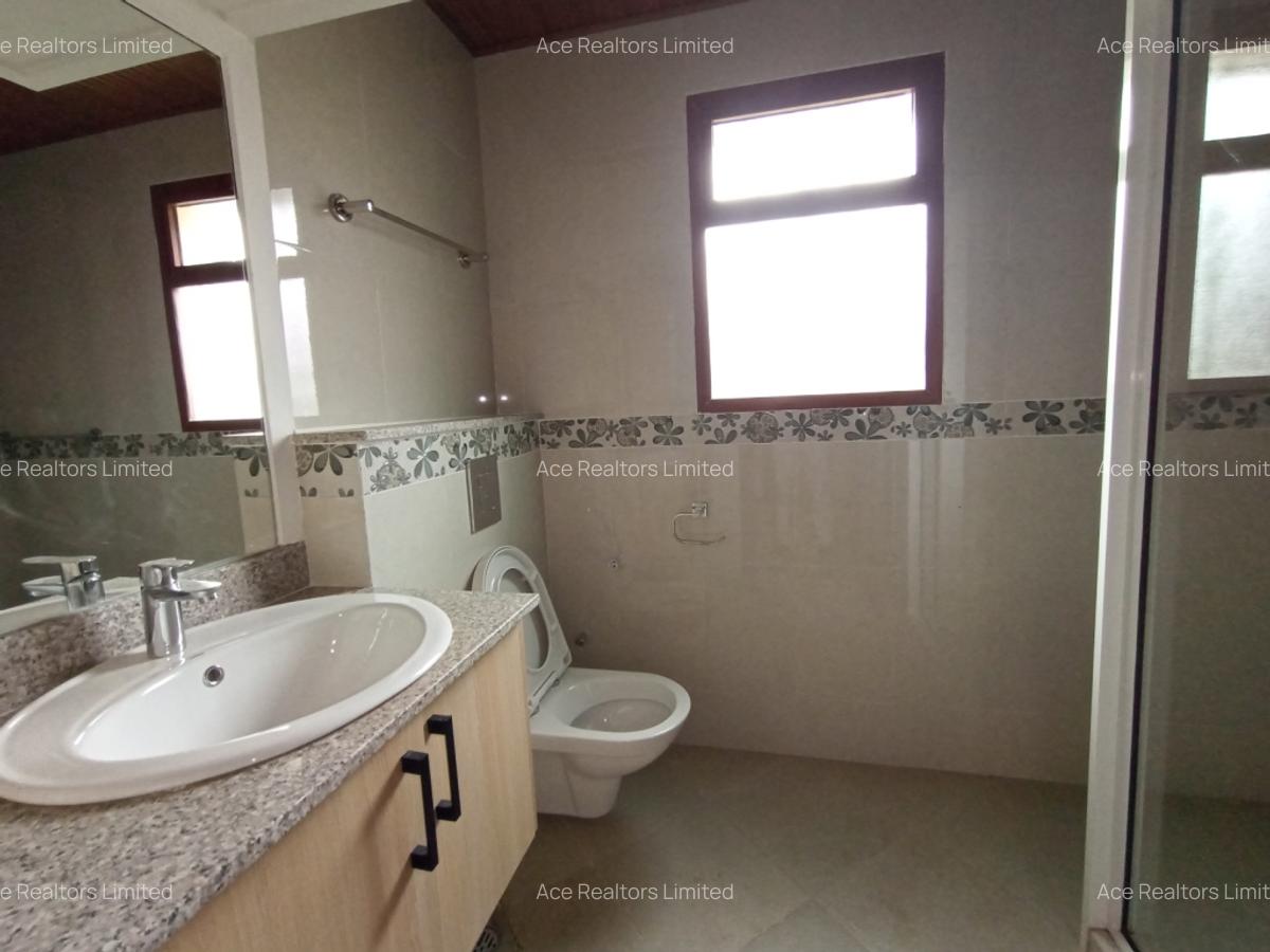 5 Bed Townhouse with En Suite at Shanzu Road - 14