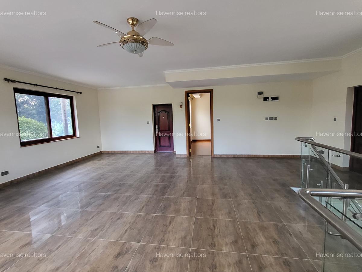 5 Bed Townhouse at Lavington - 12