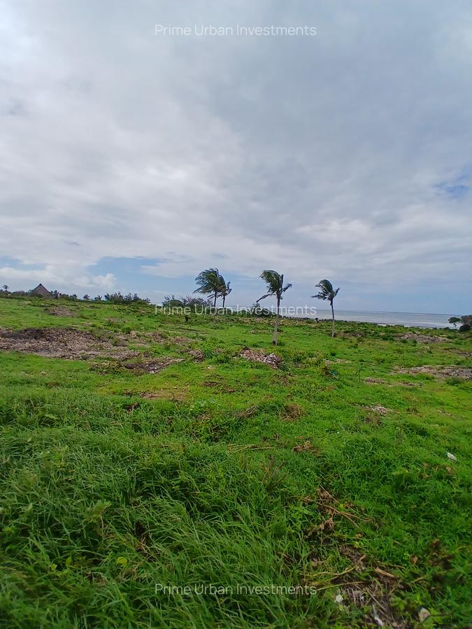 2 ac Land in Watamu - 10
