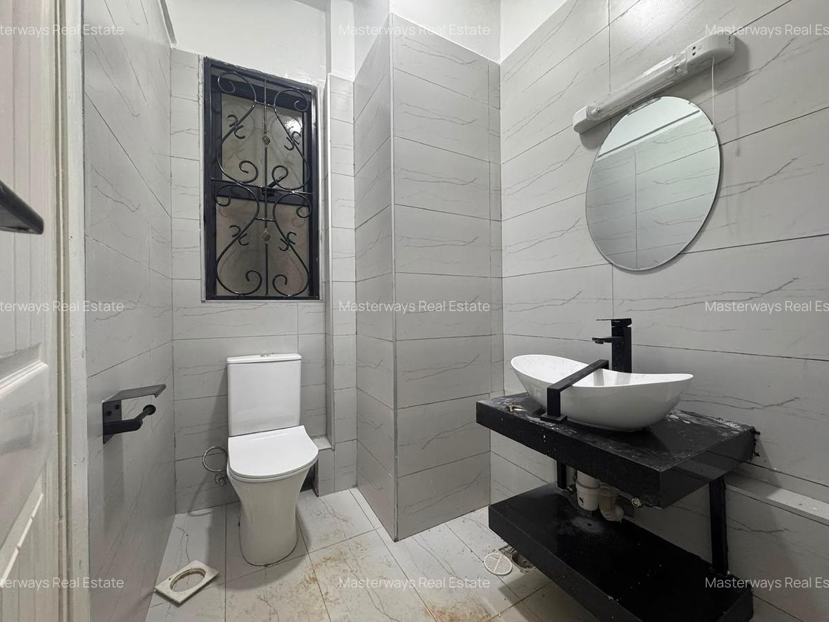 3 Bed Apartment with En Suite in Kitisuru - 18