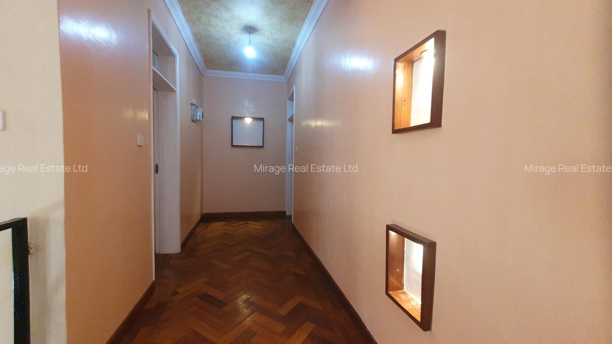 4 Bed Townhouse with En Suite in Karen - 6