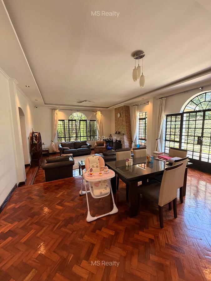 5 Bed Townhouse with En Suite in Westlands Area - 3
