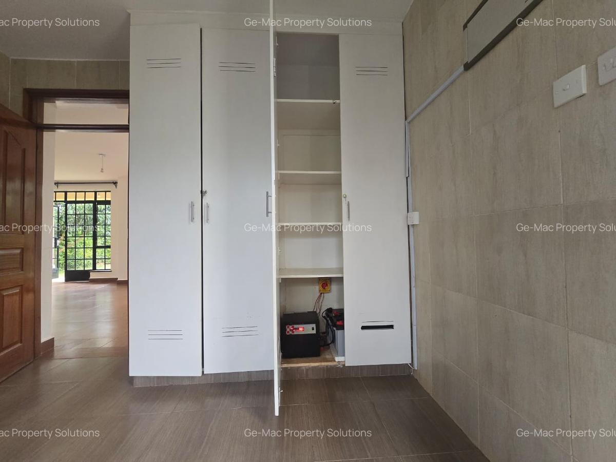 4 Bed House with En Suite in Kiambu Road - 12