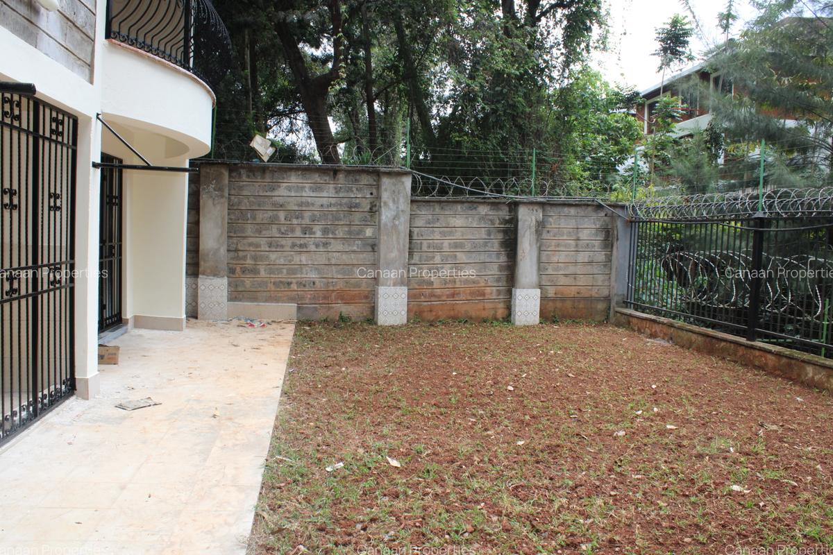 4 Bed Villa with En Suite in Westlands Area - 13