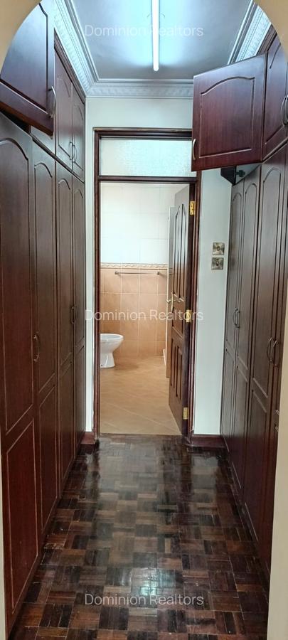 3 Bed Apartment with En Suite at Sports Road - 16