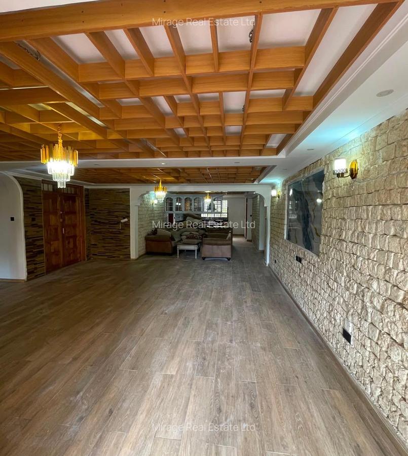 3 Bed Apartment with En Suite in Lavington - 6