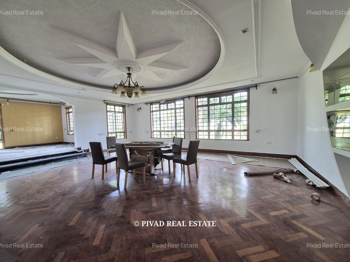 5 Bed House with Garden in Runda - 6