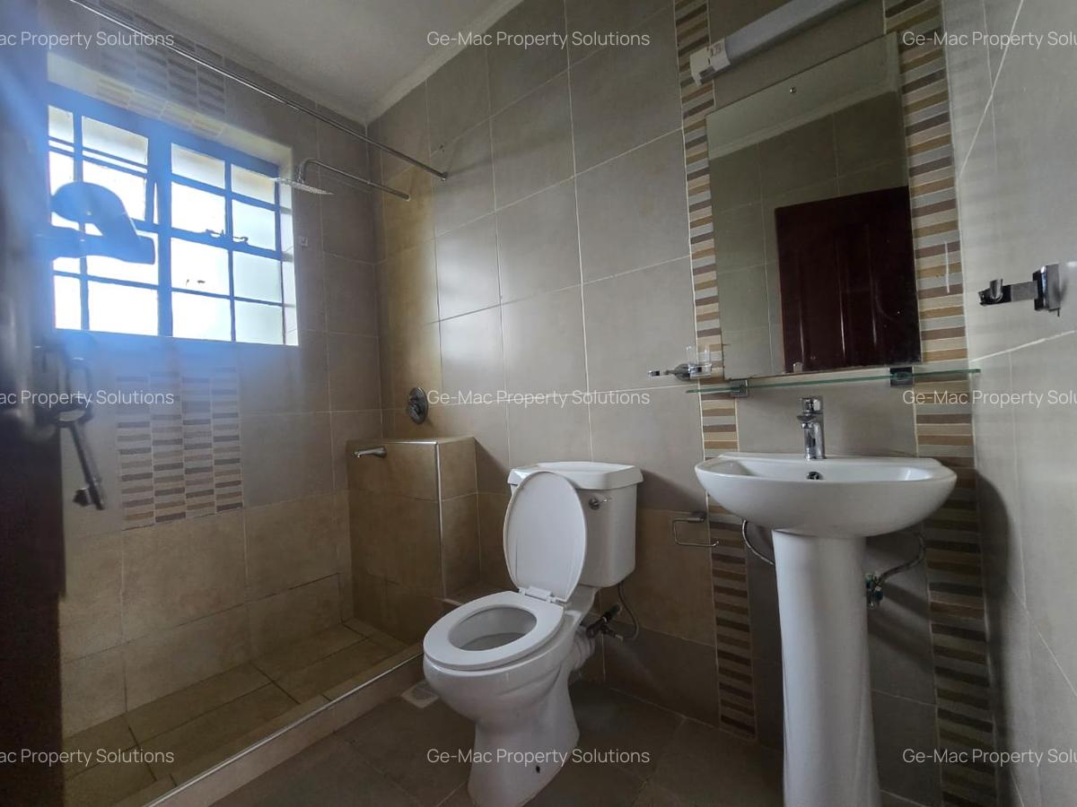 4 Bed House with En Suite in Kiambu Road - 8