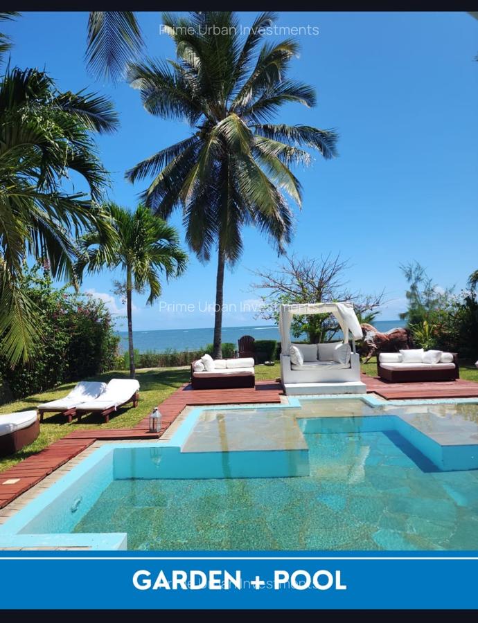 4 Bed House with En Suite at Malindi Beach - 2