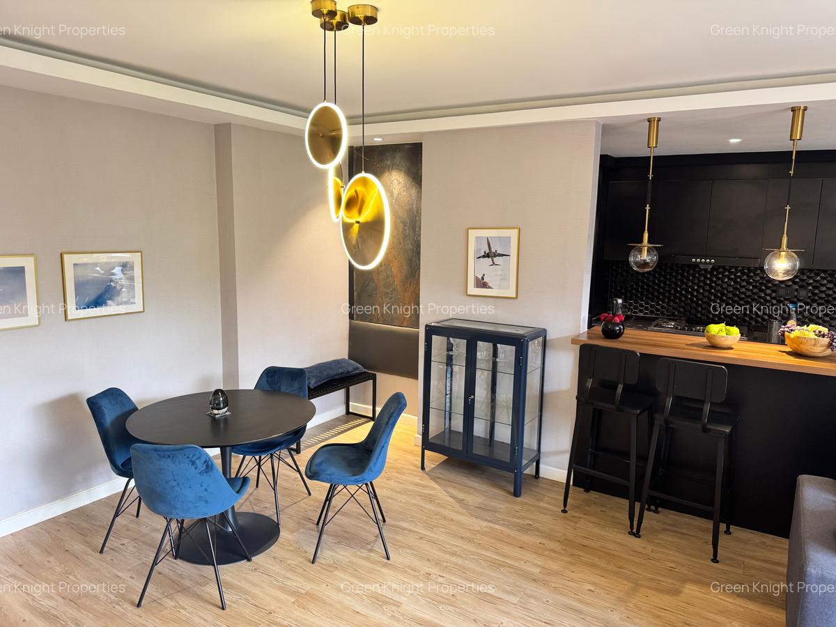 Serviced 2 Bed Apartment with En Suite in Westlands Area - 14