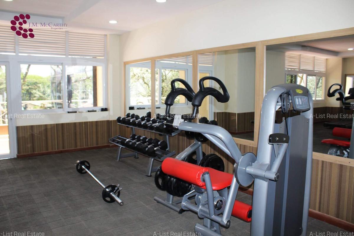 3 Bed Apartment with En Suite at Oloitoktok Road - 16