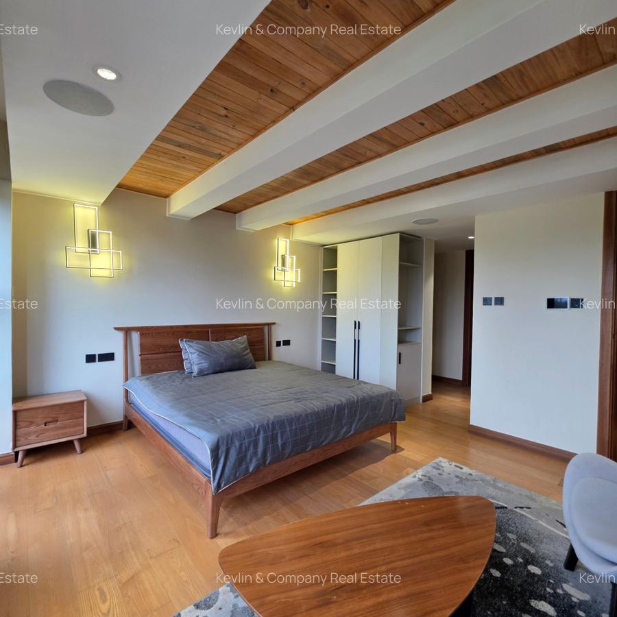 5 Bed Townhouse with En Suite in Lavington - 15