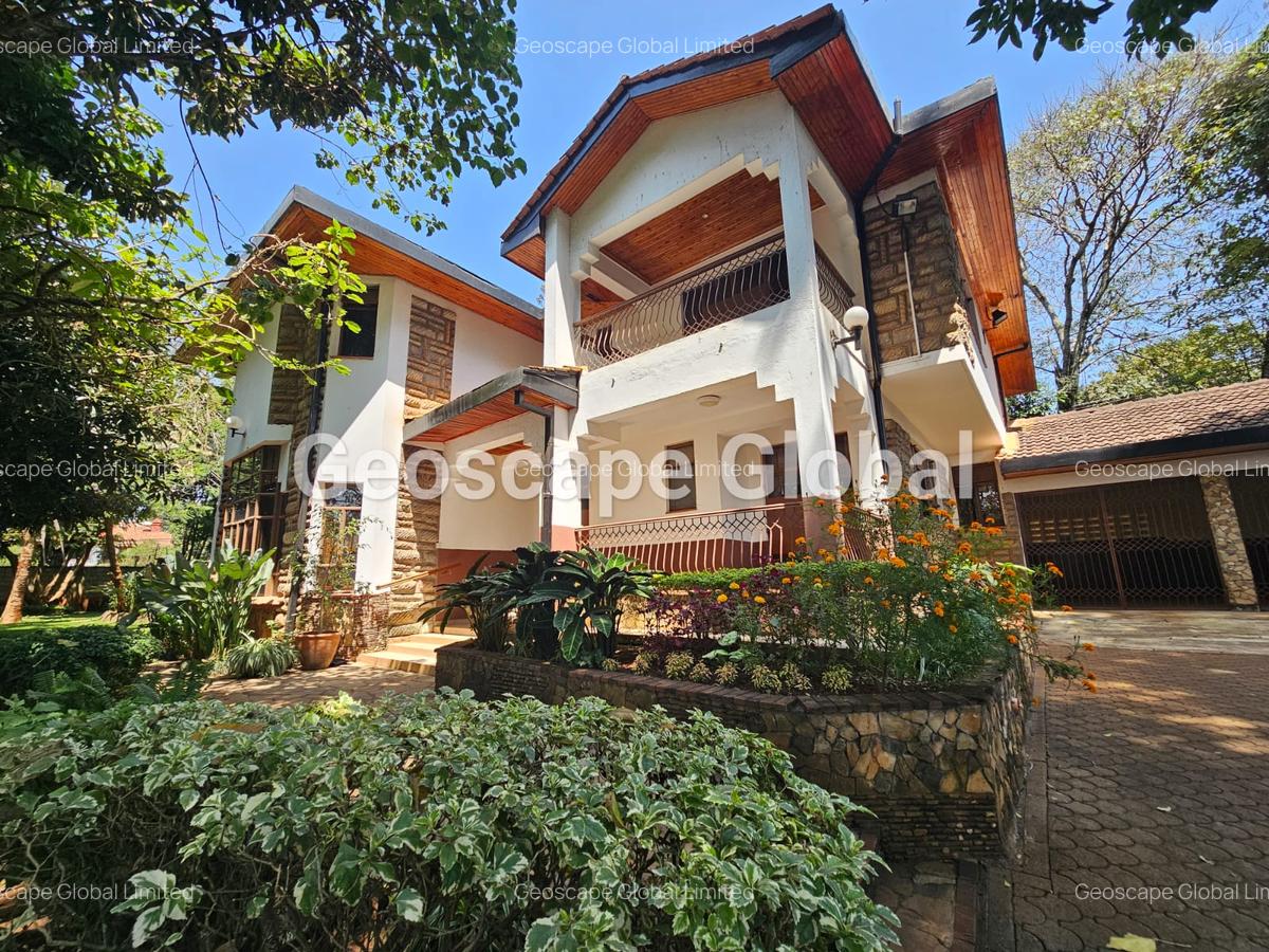 4 Bed House with En Suite in Runda - 1