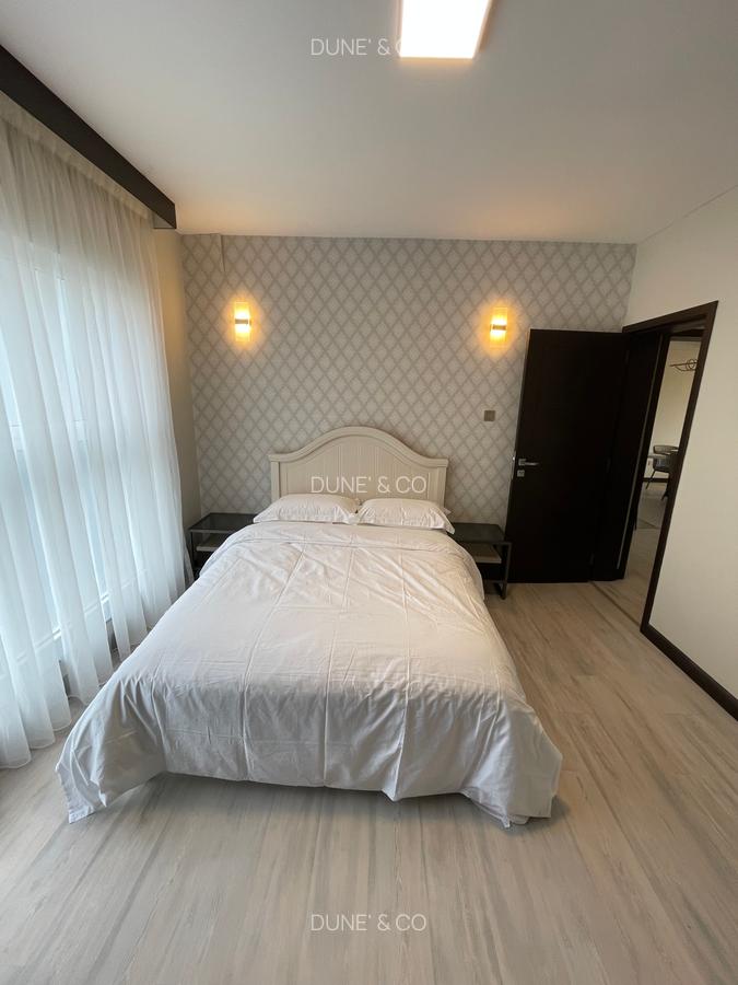 Serviced 2 Bed Apartment with En Suite in Riverside - 10