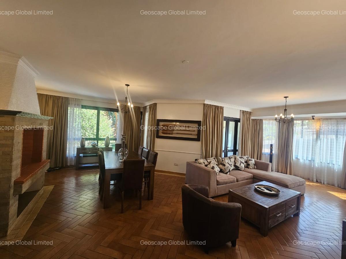 4 Bed Townhouse with En Suite in Spring Valley - 7