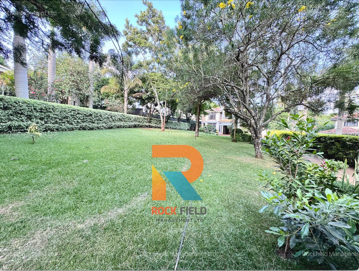 4 Bed Townhouse with En Suite at Redhill Road - 19