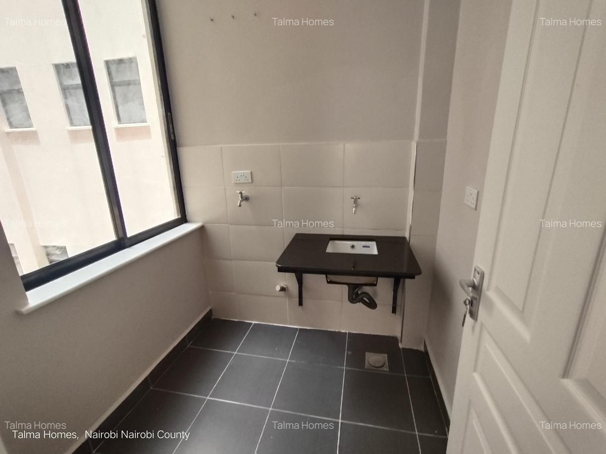 2 Bed Apartment with En Suite at Off Rhapta Road - 14