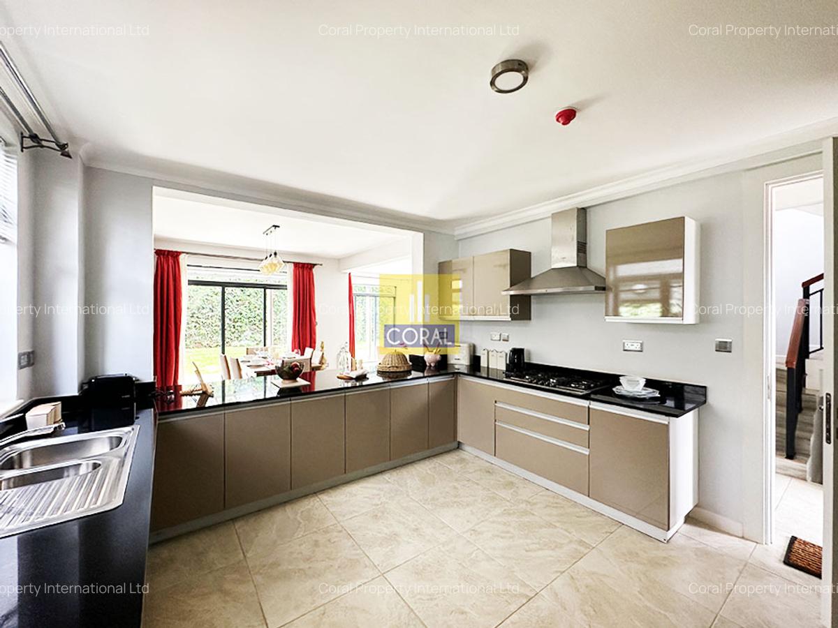 4 Bed Townhouse in Kiambu Road - 5