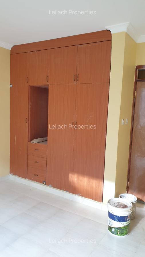 4 Bed House with En Suite in Ongata Rongai - 4