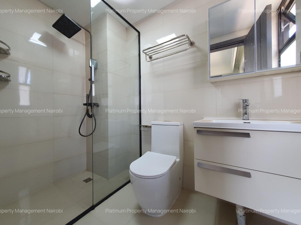 2 Bed Apartment with En Suite at Westlands Rd - 7