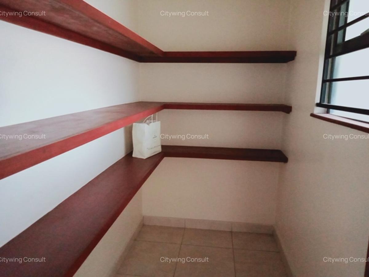 3 Bed Apartment with En Suite at Rhapta Road - 8