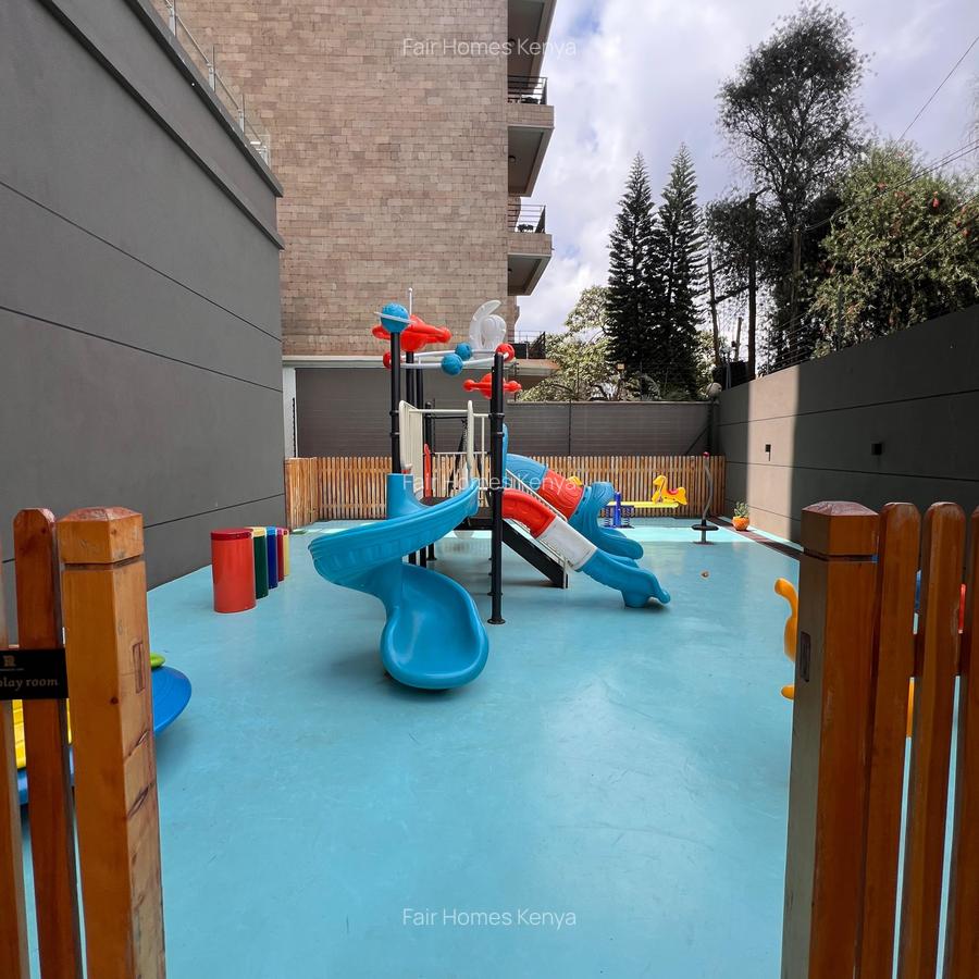 3 Bed Apartment with En Suite at Riverside Drive - 6