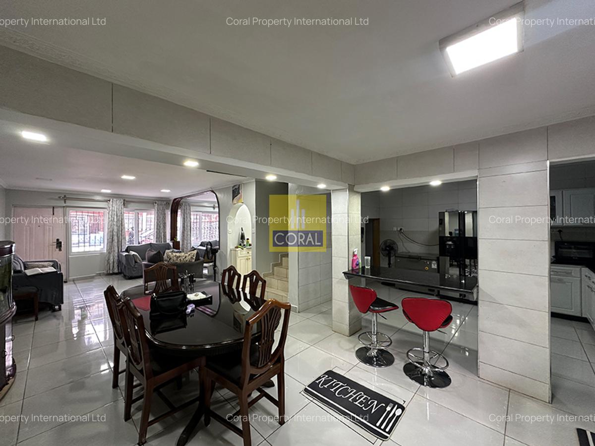 6 Bed Townhouse in Westlands Area - 3