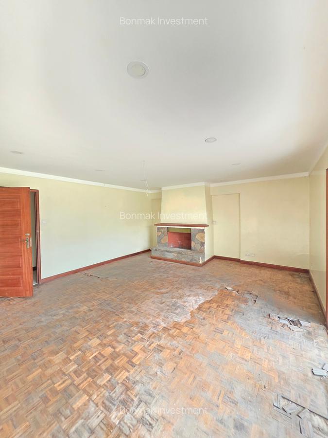 Commercial Property with Fibre Internet at Lavington Green - 9