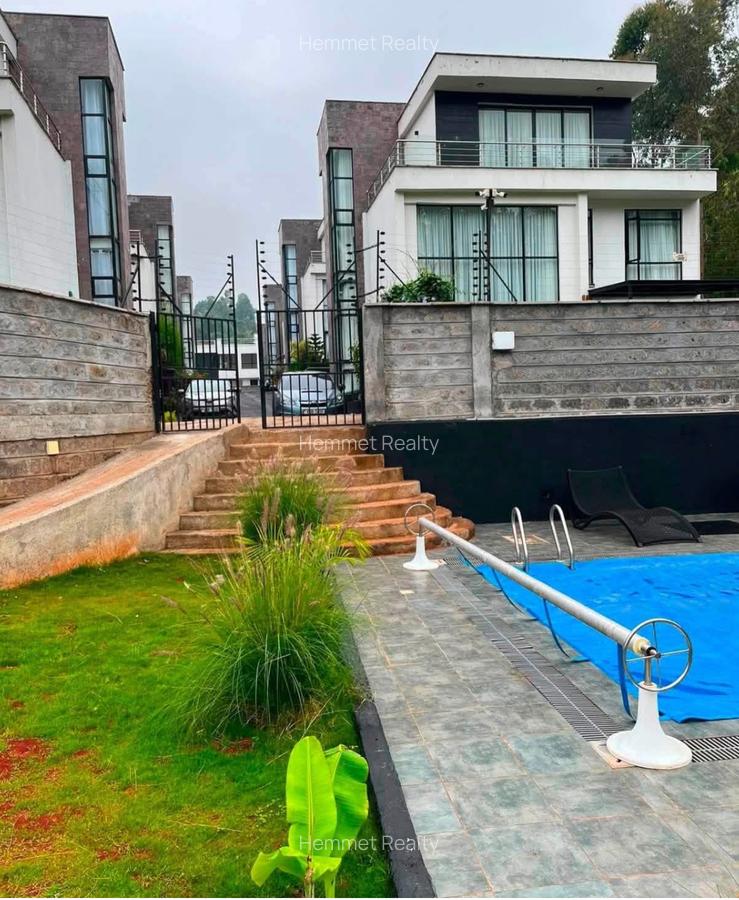 5 Bed Townhouse with En Suite in Kitisuru - 13