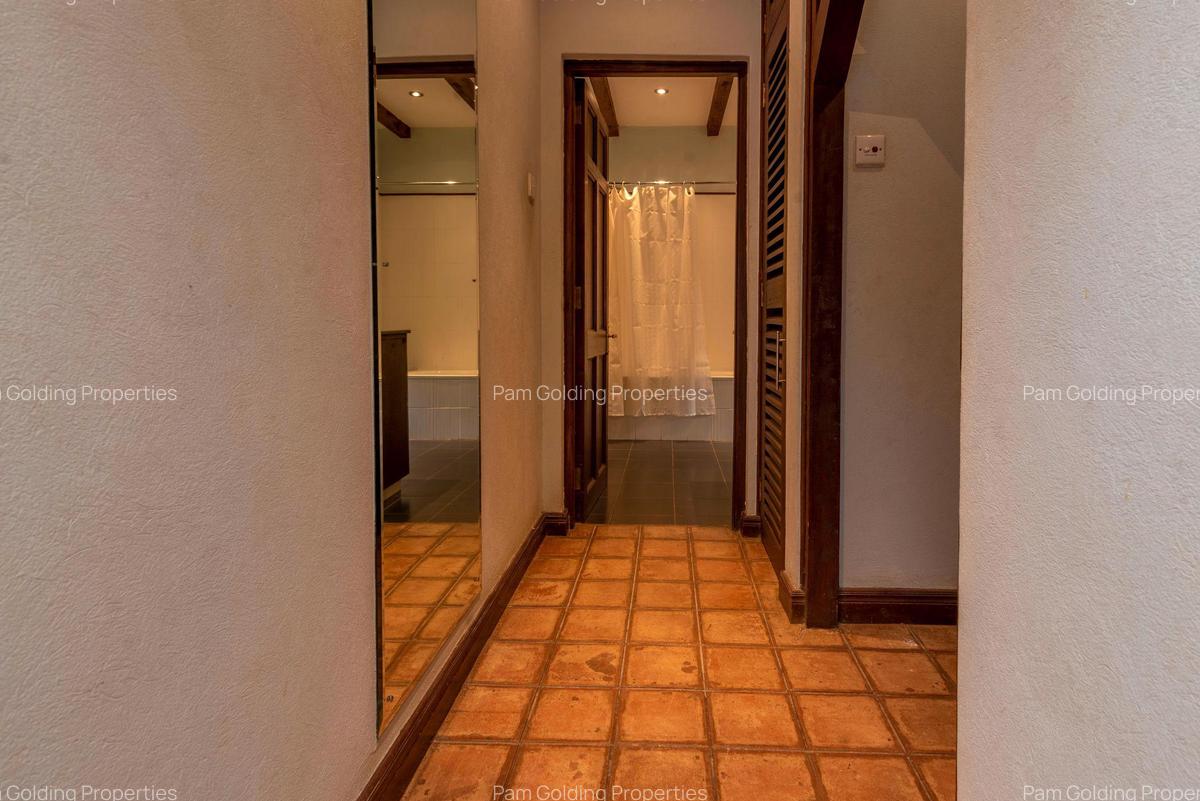 5 Bed House with En Suite in Karen - 15