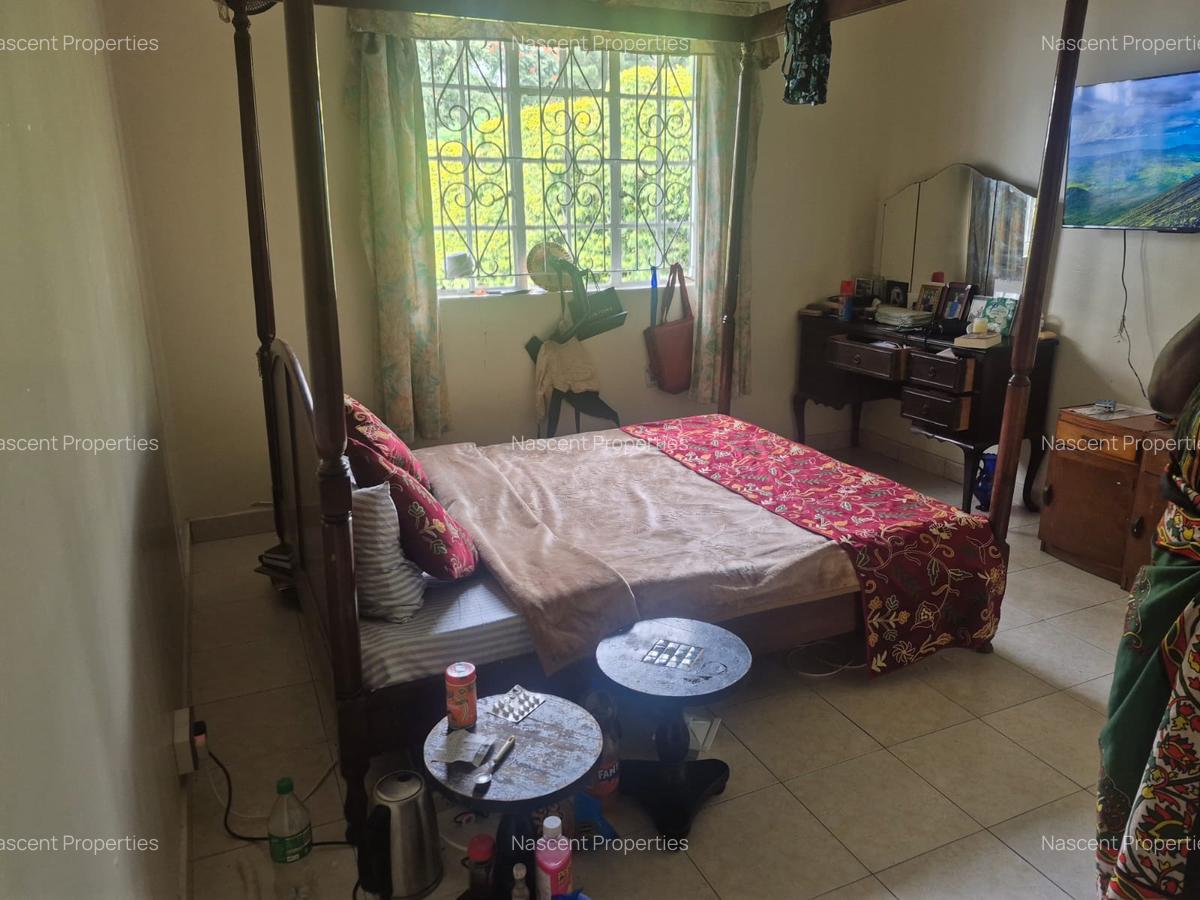 4 Bed House with En Suite in Loresho - 14