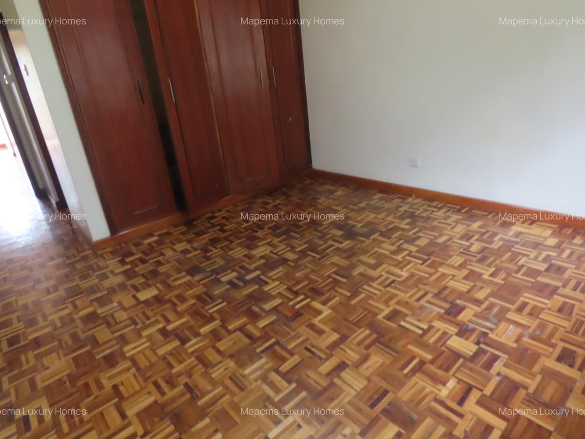 2 Bed House with En Suite at Silanga Road - 12