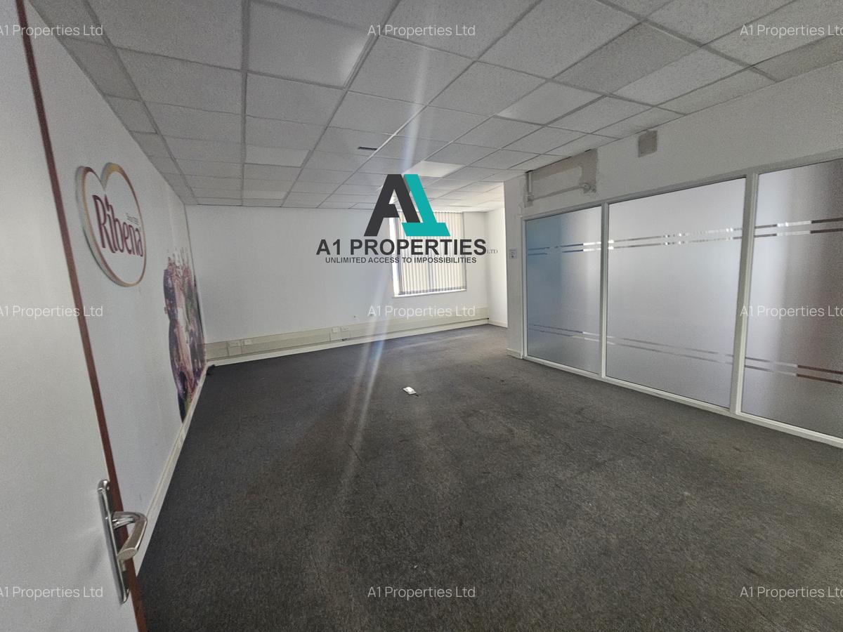7,000 ft² Office with Service Charge Included in Kilimani - 6